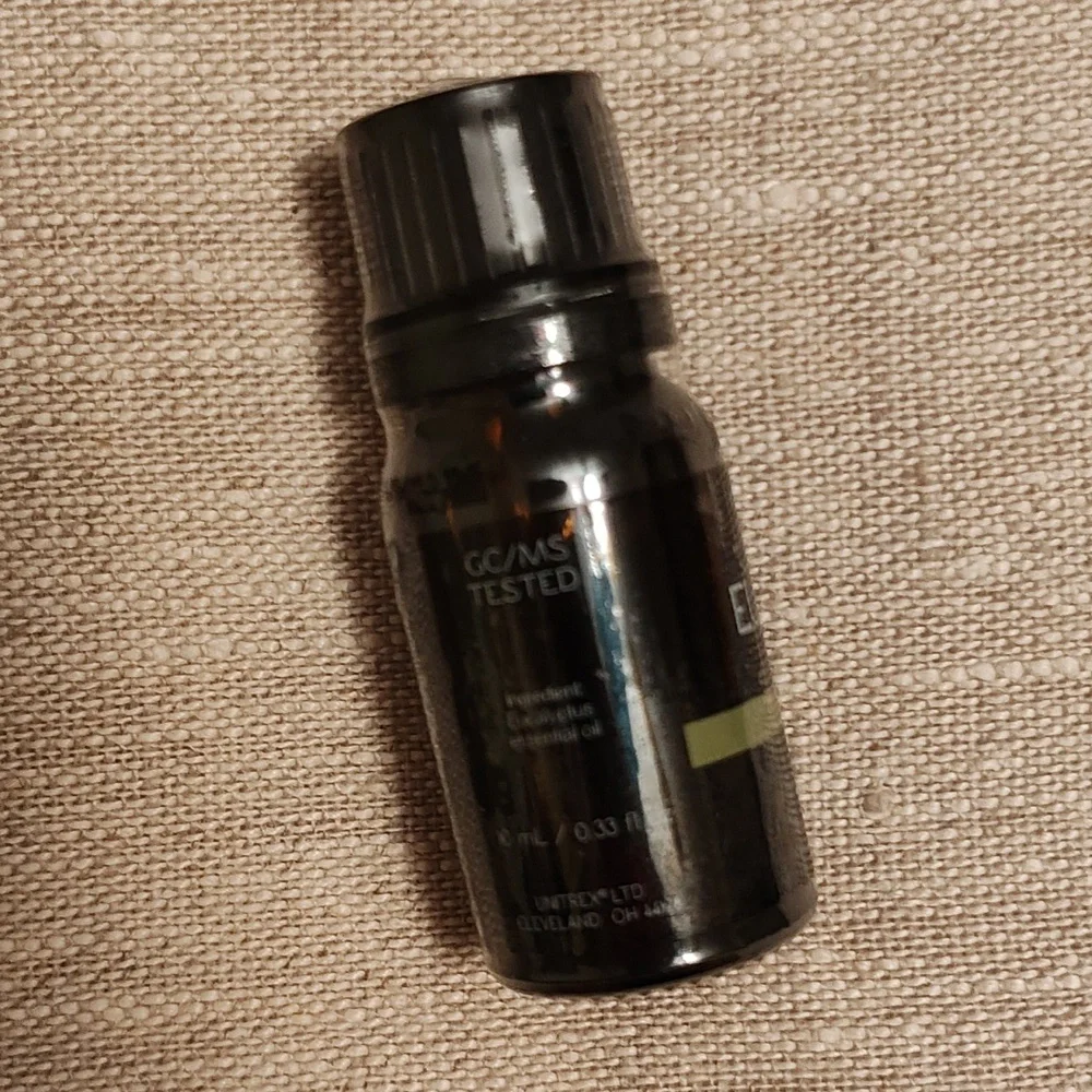 ULTRASONIC AROMA DIFFUSER+STARTER ESSENTIAL OIL
